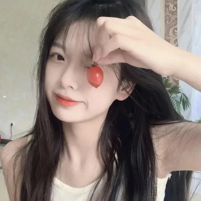 背背篓的网球少年